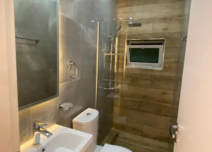 Novs Apartment3 * Gjirokastër