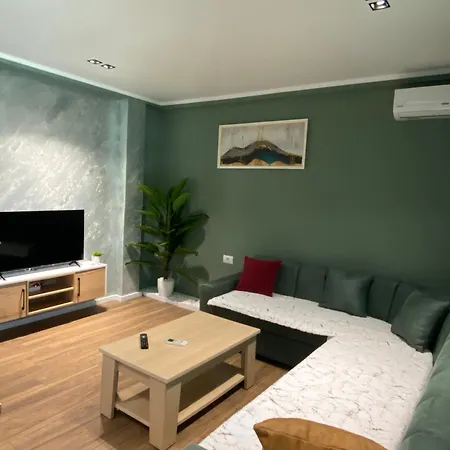 Novs Apartment3 Hotel Gjirokastër